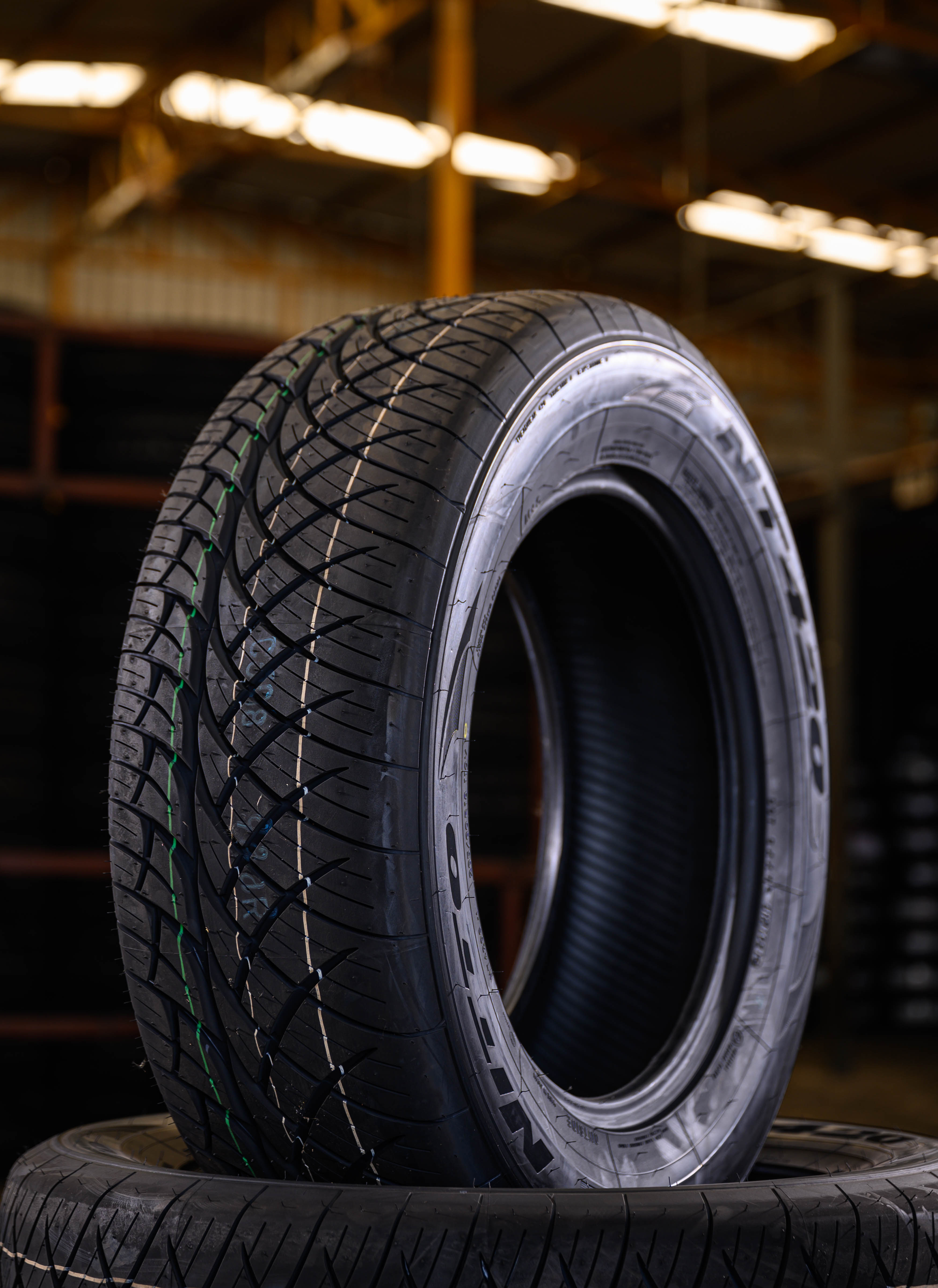 255/50R18 NT420s